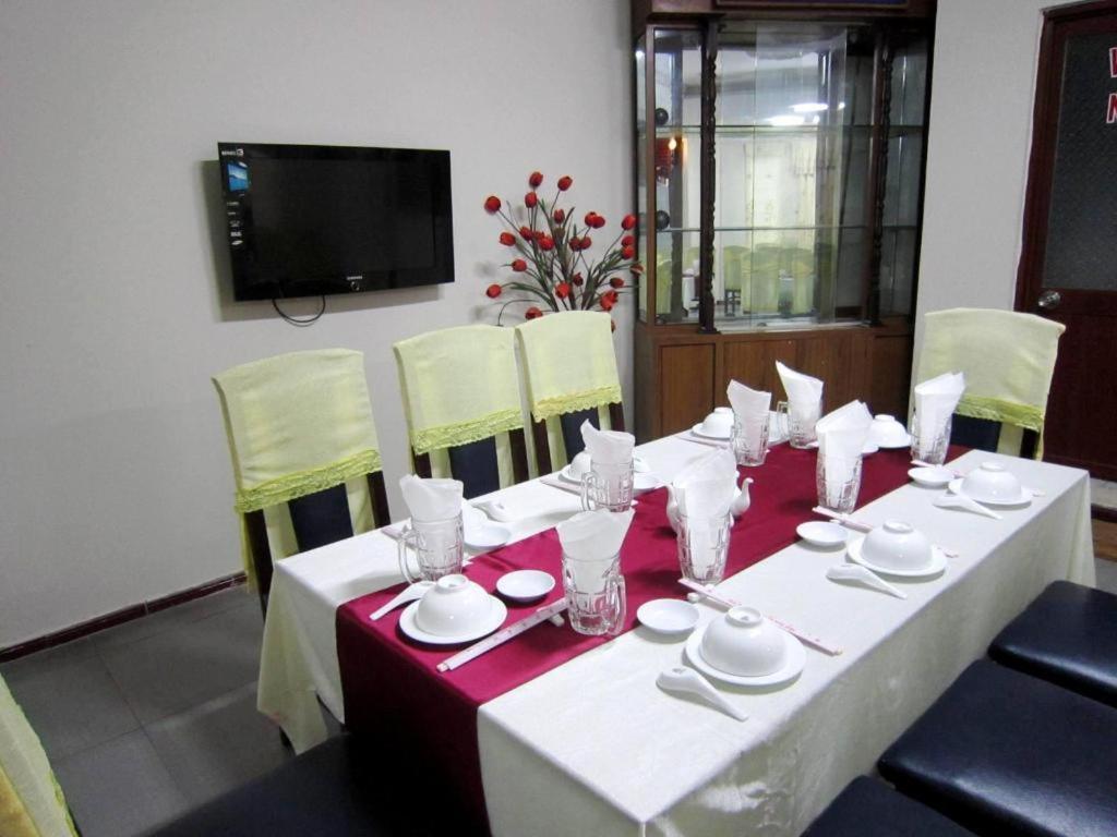 Thanh Hong Hotel Ho Chi Minh-stad Buitenkant foto