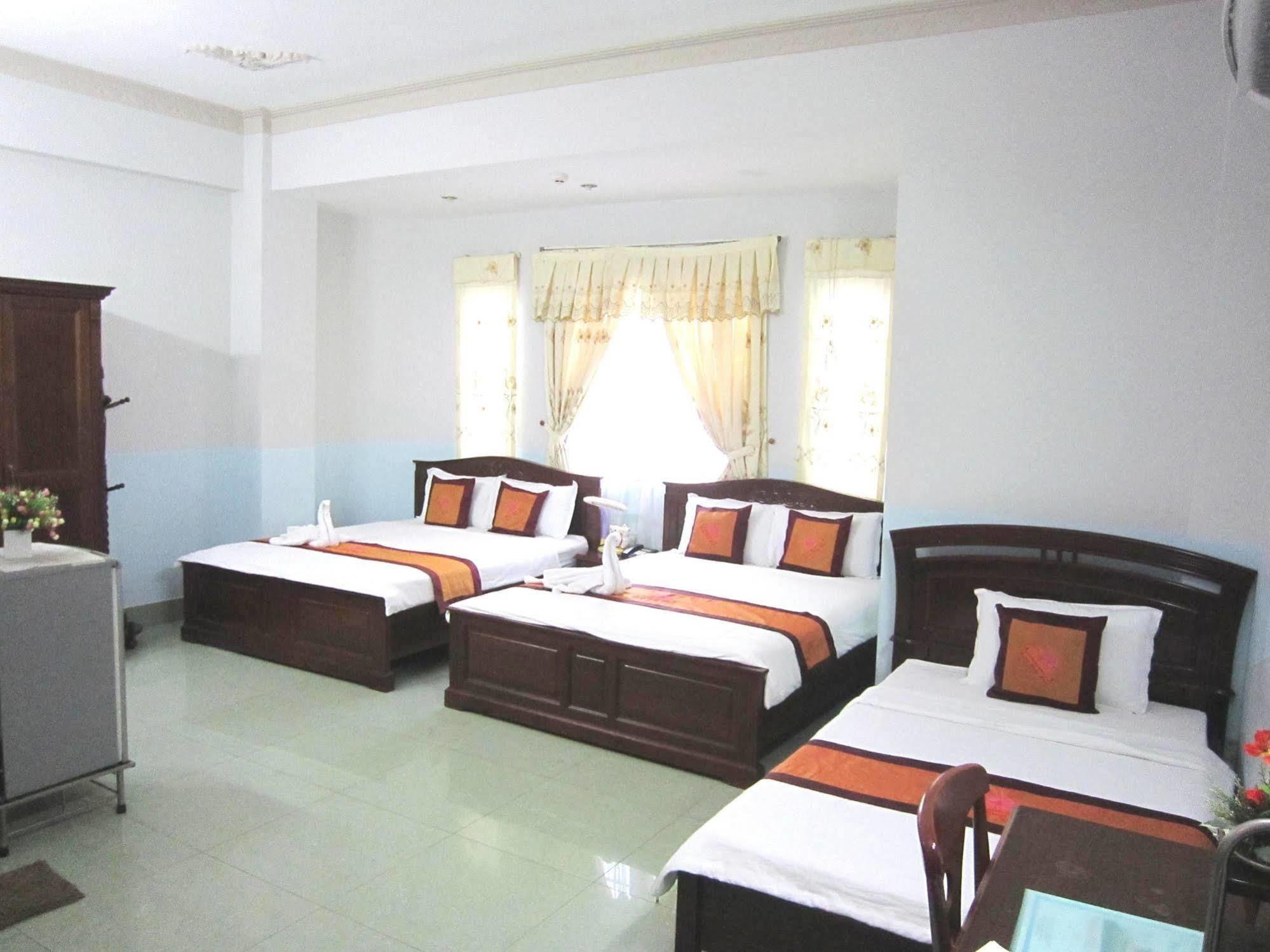 Thanh Hong Hotel Ho Chi Minh-stad Buitenkant foto