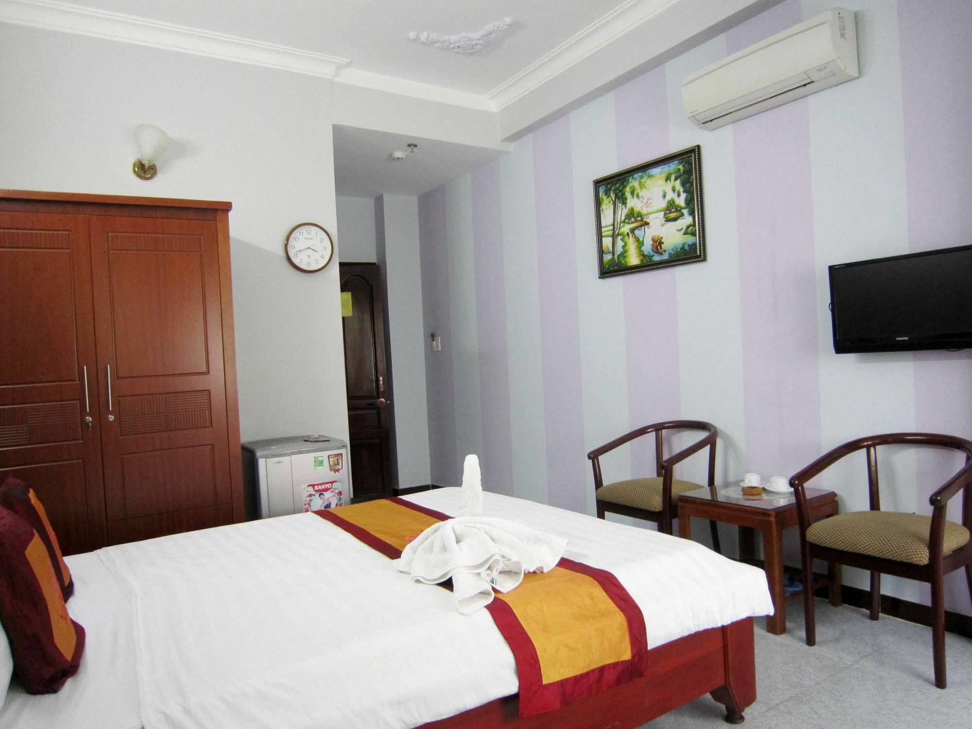 Thanh Hong Hotel Ho Chi Minh-stad Buitenkant foto